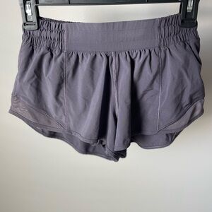 Lululemon Hotty Hot High-Rise Lined Short 2.5”